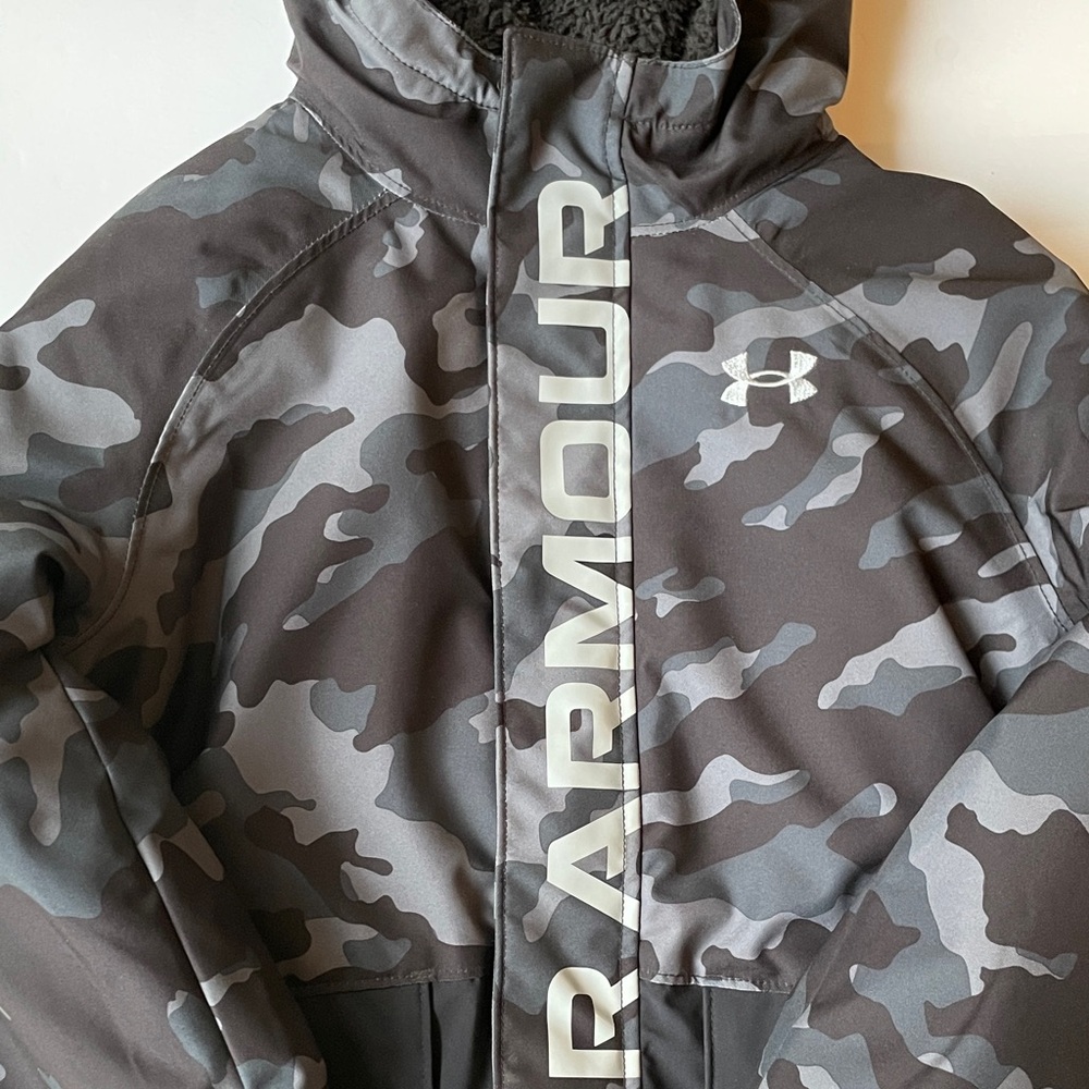 Boys Under Armour Gray Camo Winter Jacket